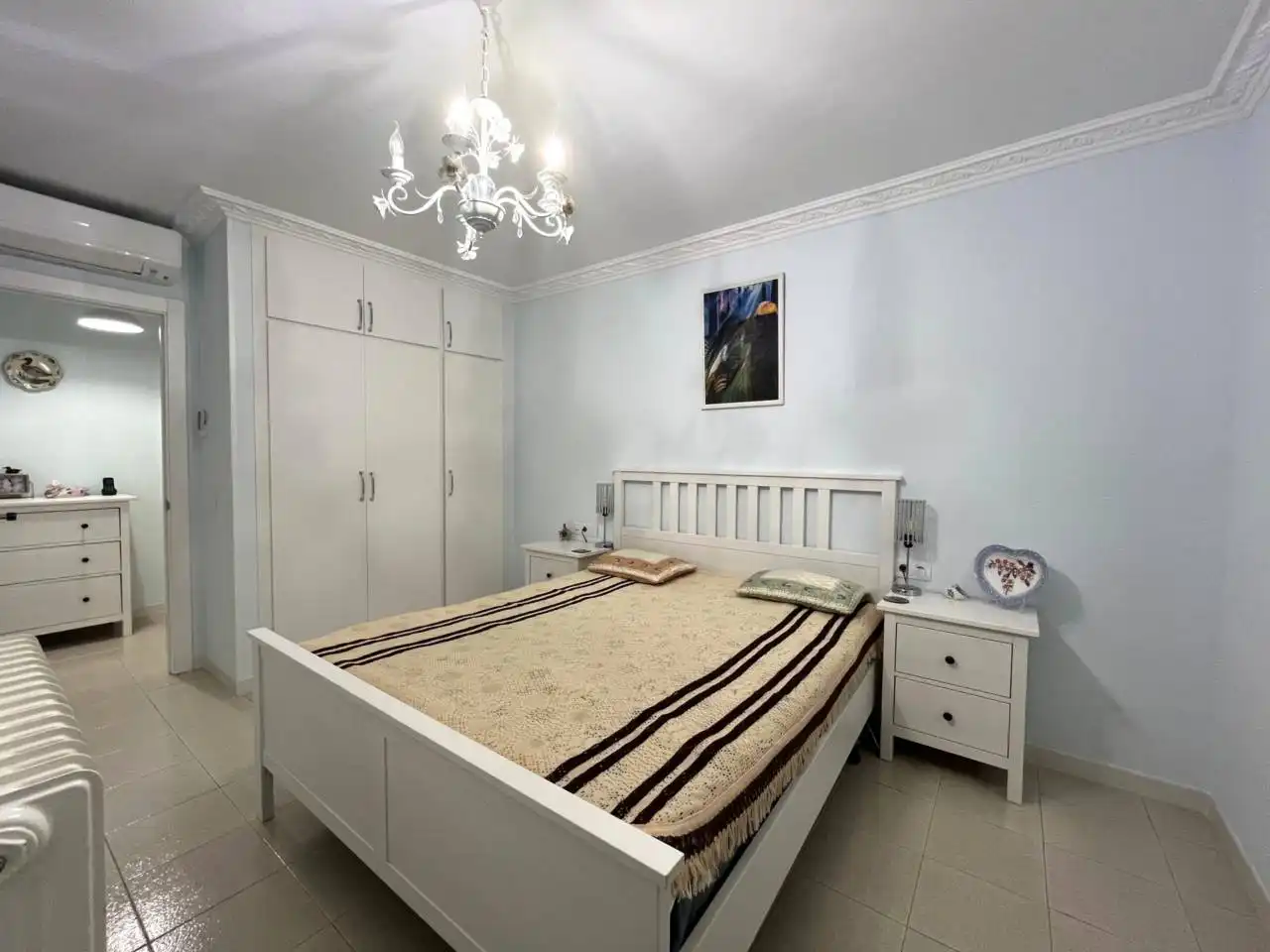 Bedroom of Flat for sale in Girona  with Air Conditioner, Heating and Terrace