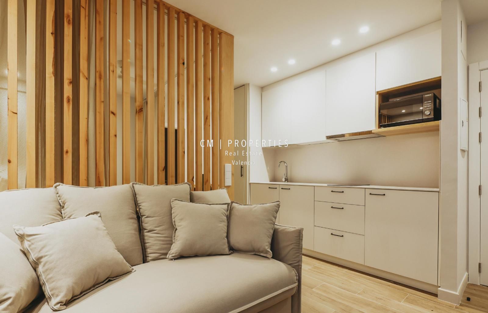 Living room of Flat to rent in  Valencia Capital  with Air Conditioner, Heating and Terrace