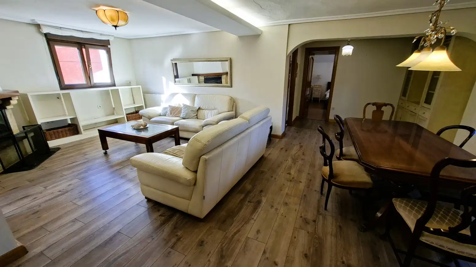Sala de estar de Casa o chalet de alquiler en Gijón  con Calefacción, Jardín privado y Parquet
