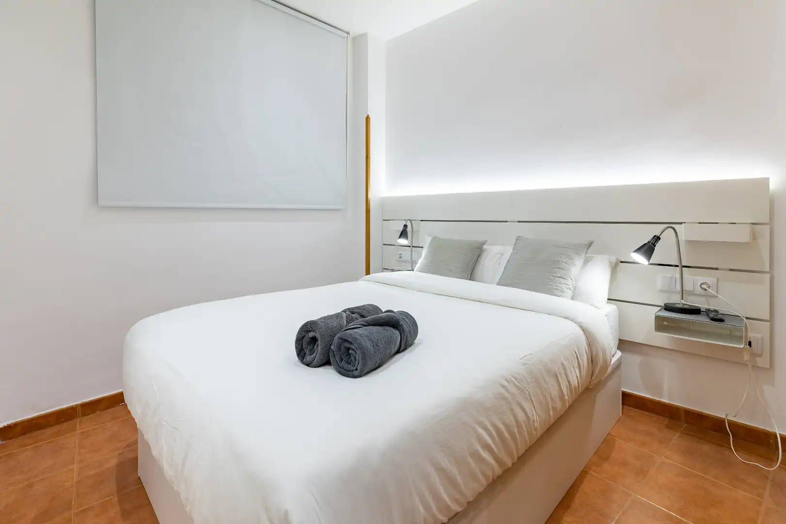Schlafzimmer von Wohnungen zur Miete in Valencia mit Klimaanlage, Heizung und Möbliert