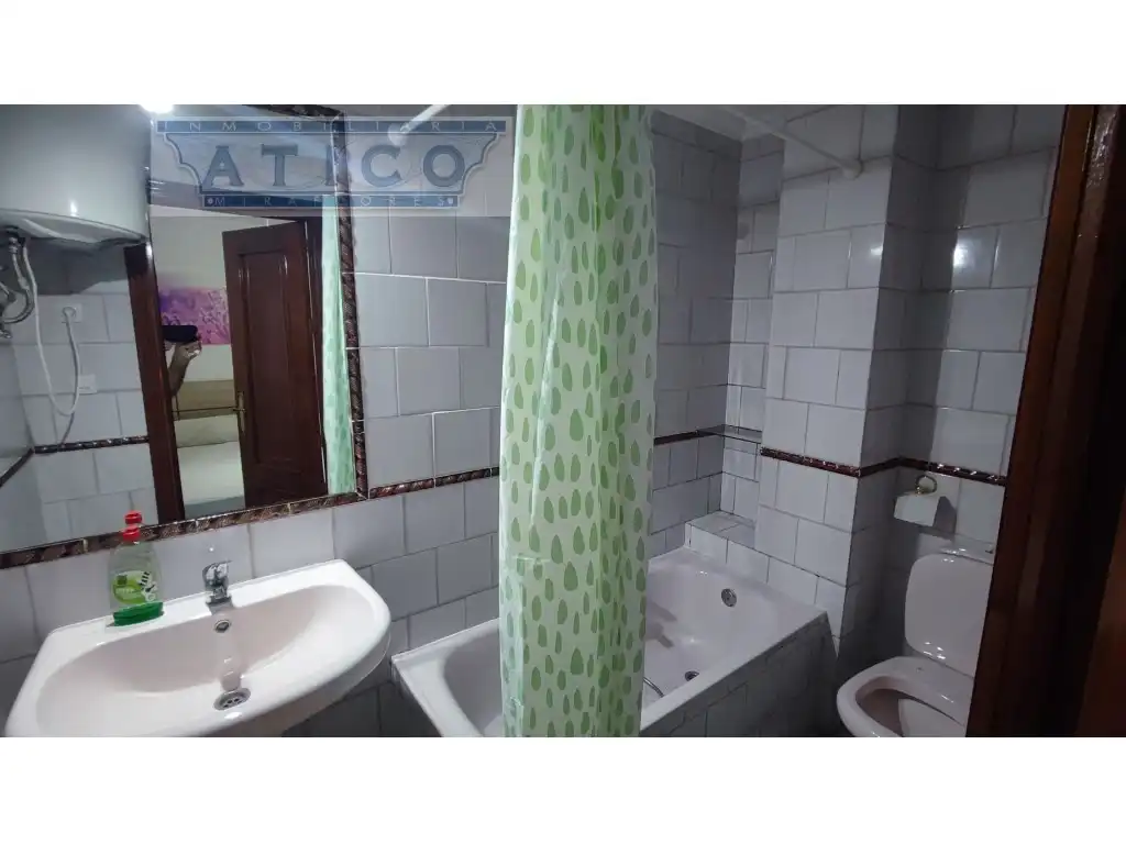 Bathroom of Flat for sale in Sevilla