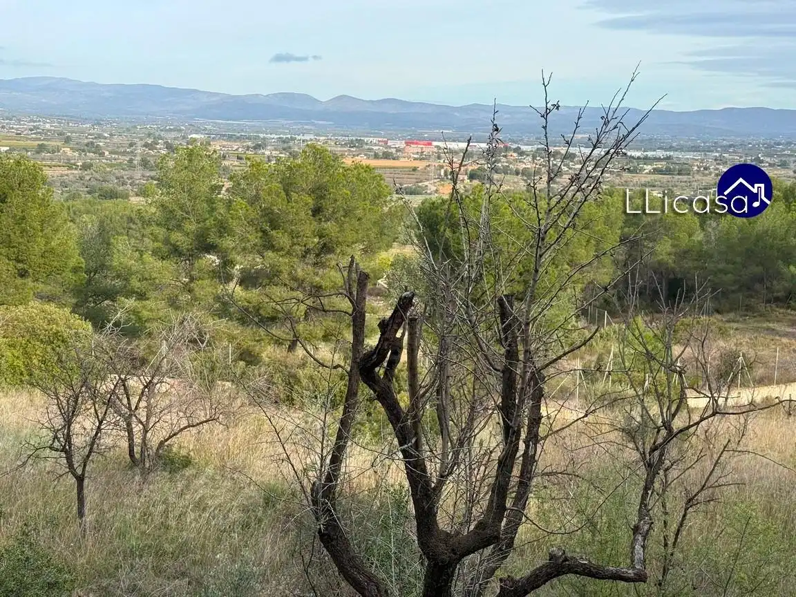 Casa o chalet en venta en Llíria con Jardín privado, Terraza y Trastero