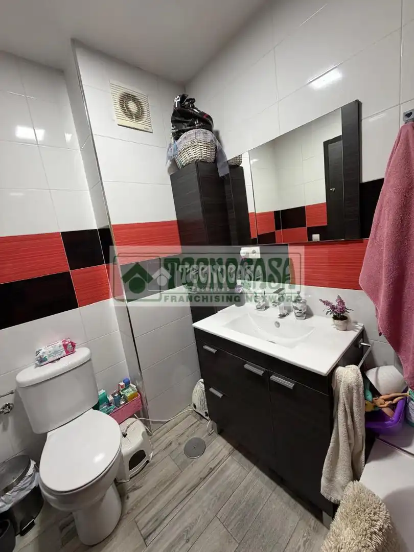 Baño de Piso en venta en Ronda con Aire acondicionado y Terraza