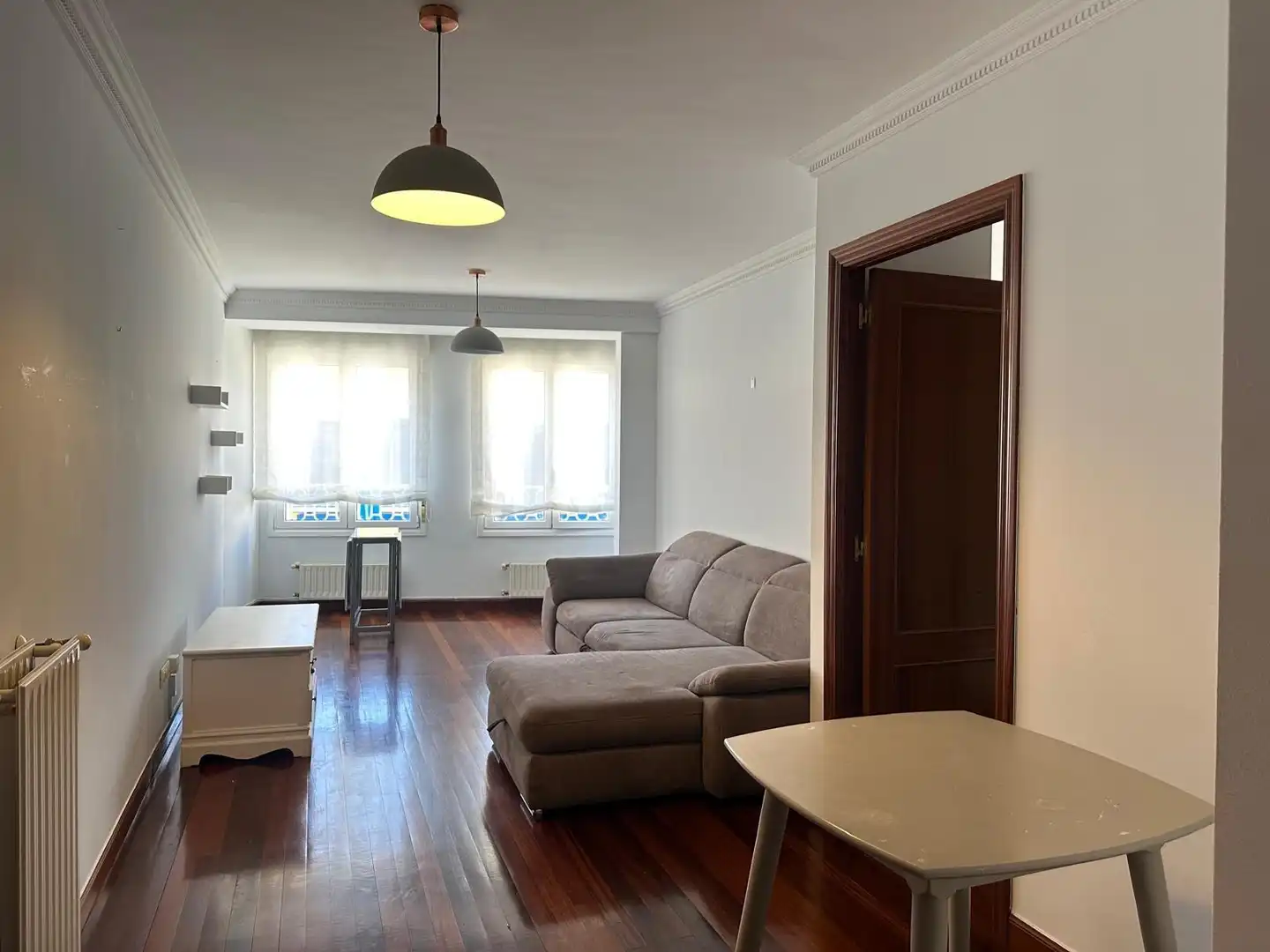 Appartamento con ascensore in affitto a Calle URGULL