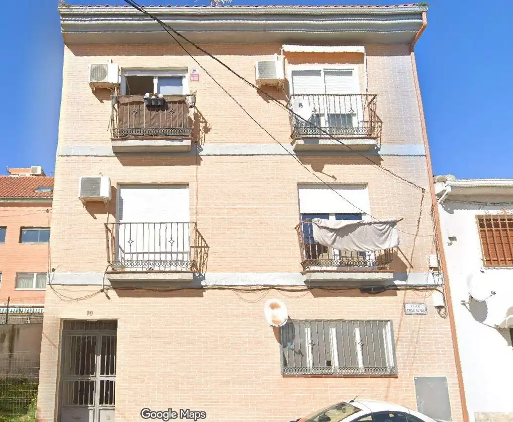 Vista exterior de Pis en venda en El Viso de San Juan