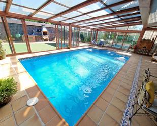 Swimming pool of House or chalet for sale in Coslada  with Air Conditioner and Swimming Pool