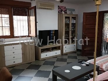 Casa aparellada en venda a Playa Morro de Gos