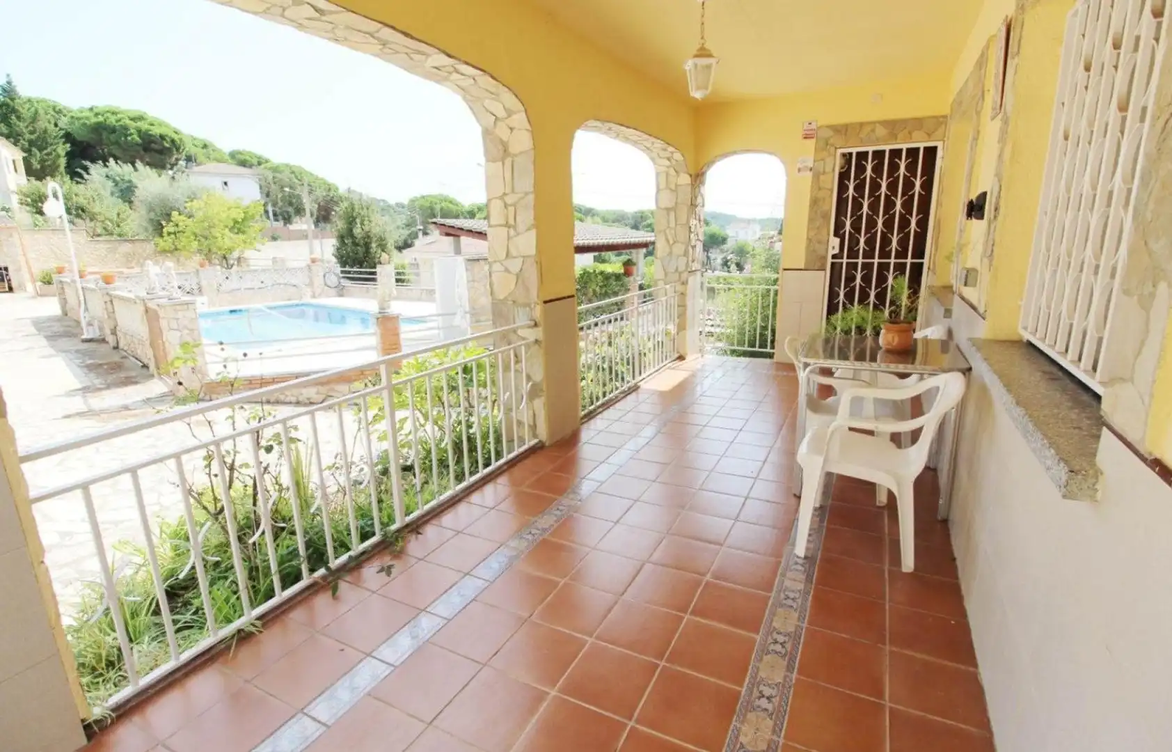Casa amb piscina en venda a Aiguaviva Parc, imagen 4