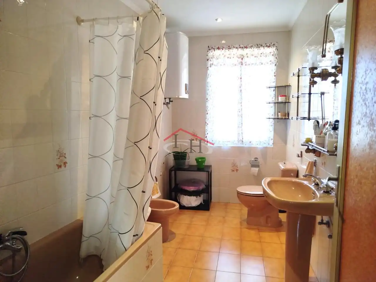 Bany de Casa o xalet en venda en Onzonilla amb Jardí privat i Traster