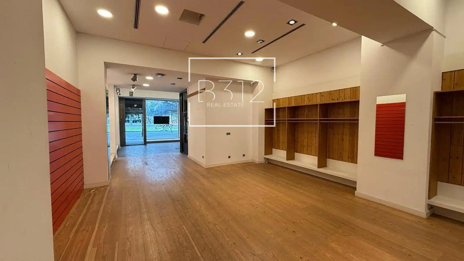 Commercial properties for rent in Barcelona  with Air Conditioner