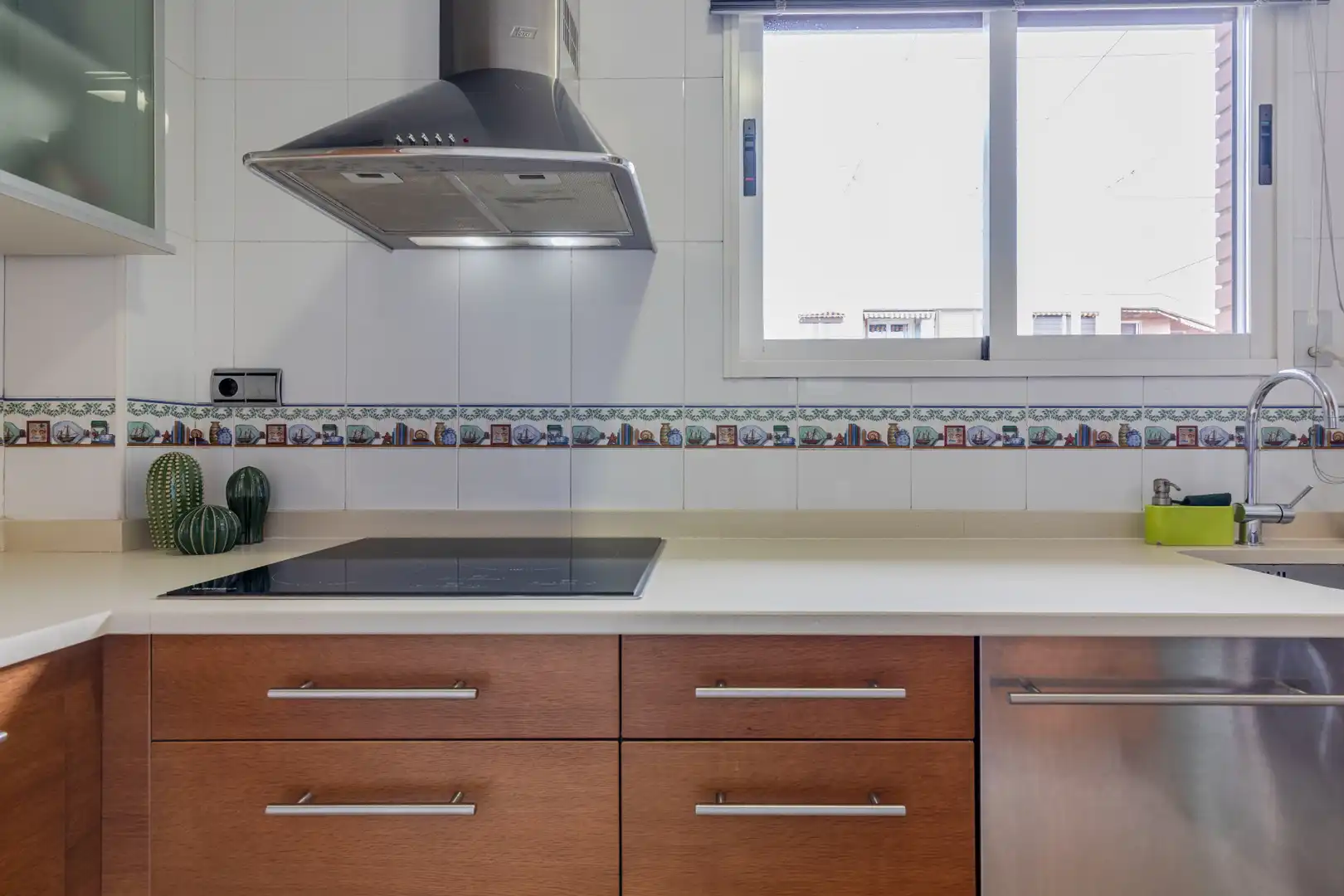 Attic for rent in Carrer de Matias Perelló, Russafa