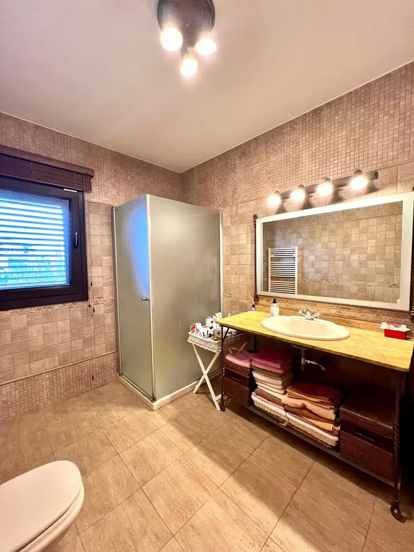 Bathroom of Houses for sale in Deltebre  with Air Conditioner, Heating and Private garden