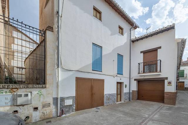 Casa-chalet en Venta en  de San Miguel, 2 en Guadix