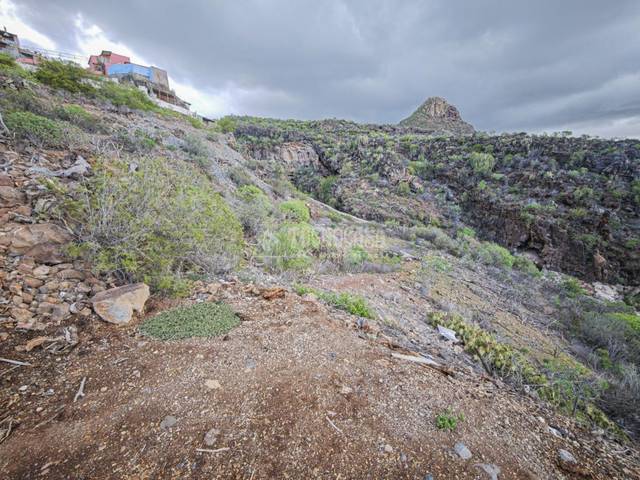 Terreno en Venta en La Camella
