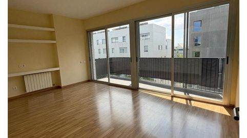 Foto 2 de Piso en venta en Carrer Joana Raspall, Centre - Can Nadal, Sant Feliu de Llobregat