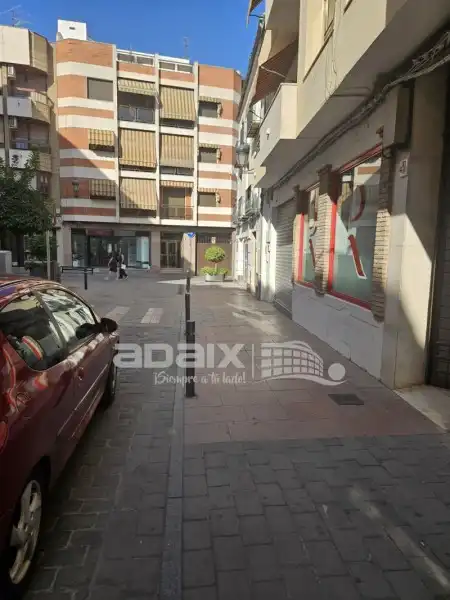 Exterior view of Garage for sale in Centro