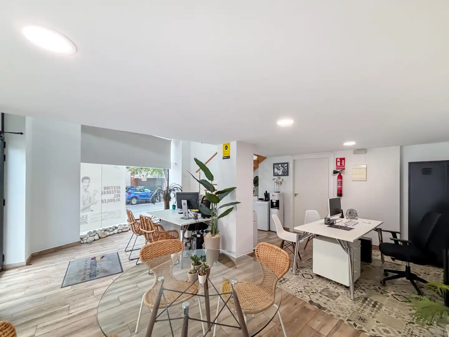 Office for rent in Pla - Carolinas