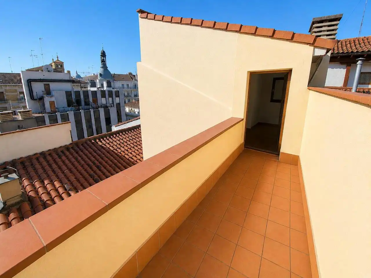 Terraza de Dúplex de alquiler en Zaragoza con Aire acondicionado, Calefacción y Parquet