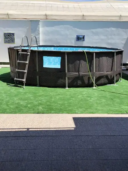 Schwimmbecken von Country house zur Miete in Motril mit Klimaanlage, Terrasse und Schwimmbad