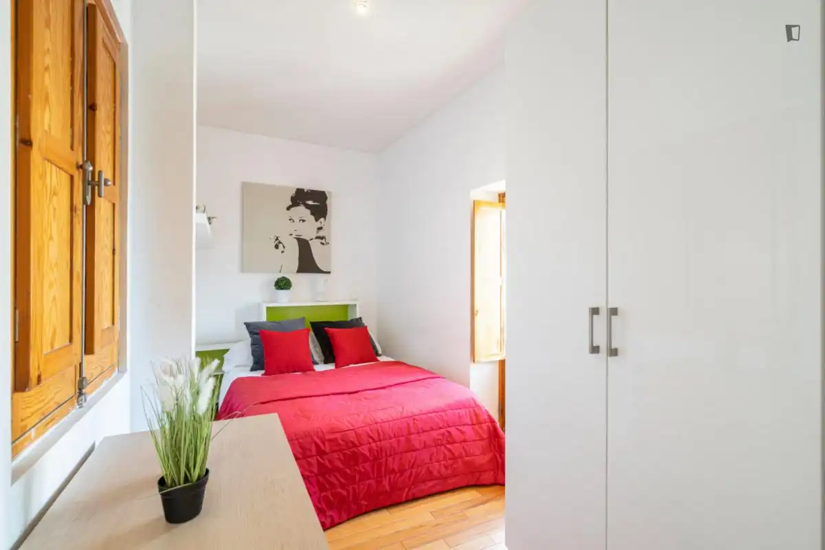 Apartament de lloguer a Puerta del Ángel
