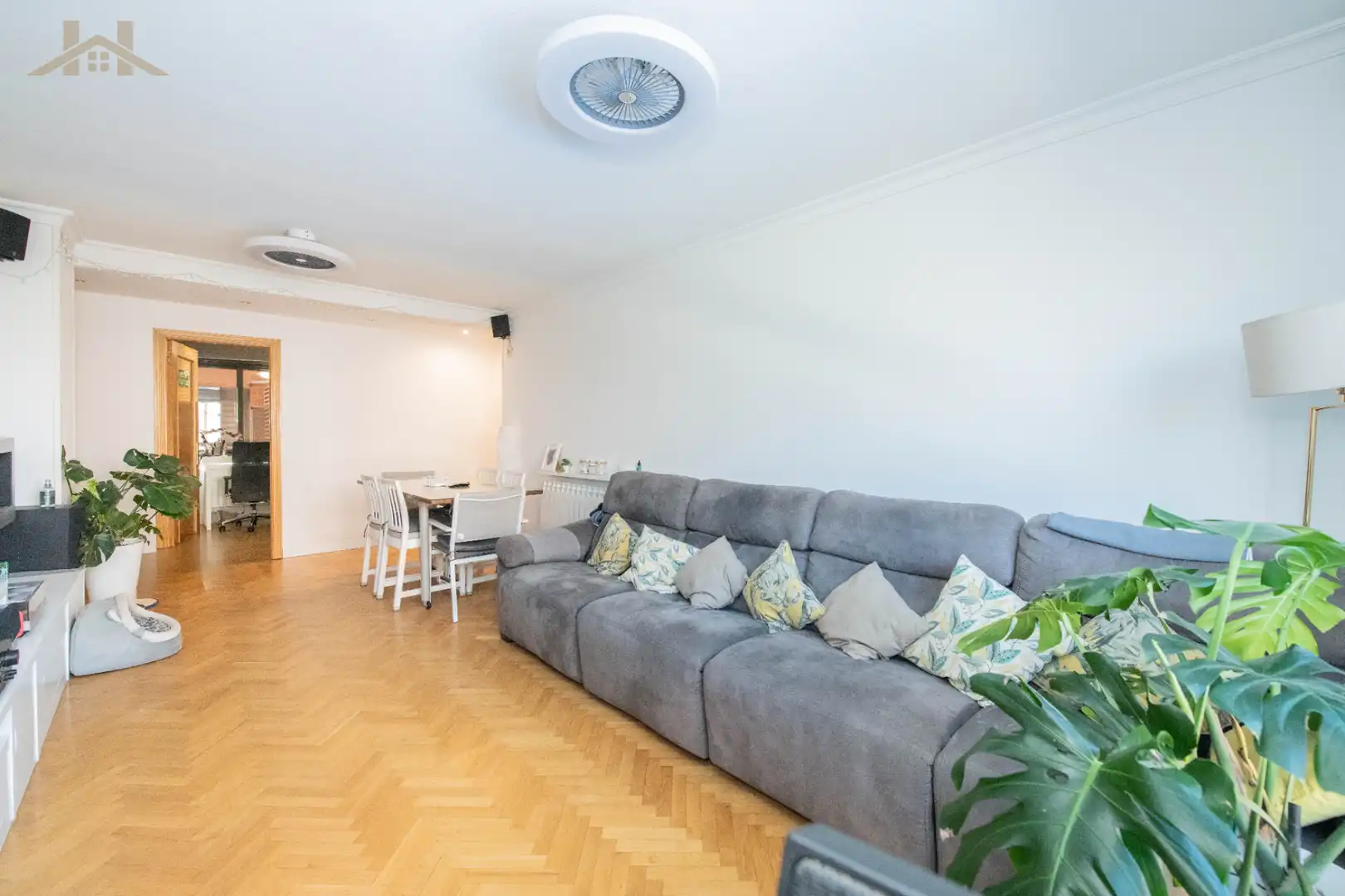 Wohnzimmer von Wohnung zum Verkauf in Tres Cantos mit Klimaanlage, Heizung und Möbliert