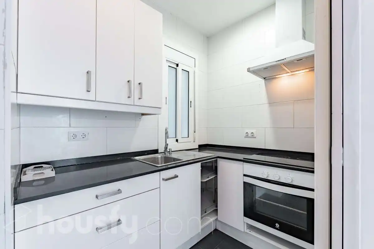 Appartamento con terrazza in vendita a Carrer de Provença ., imagen 24