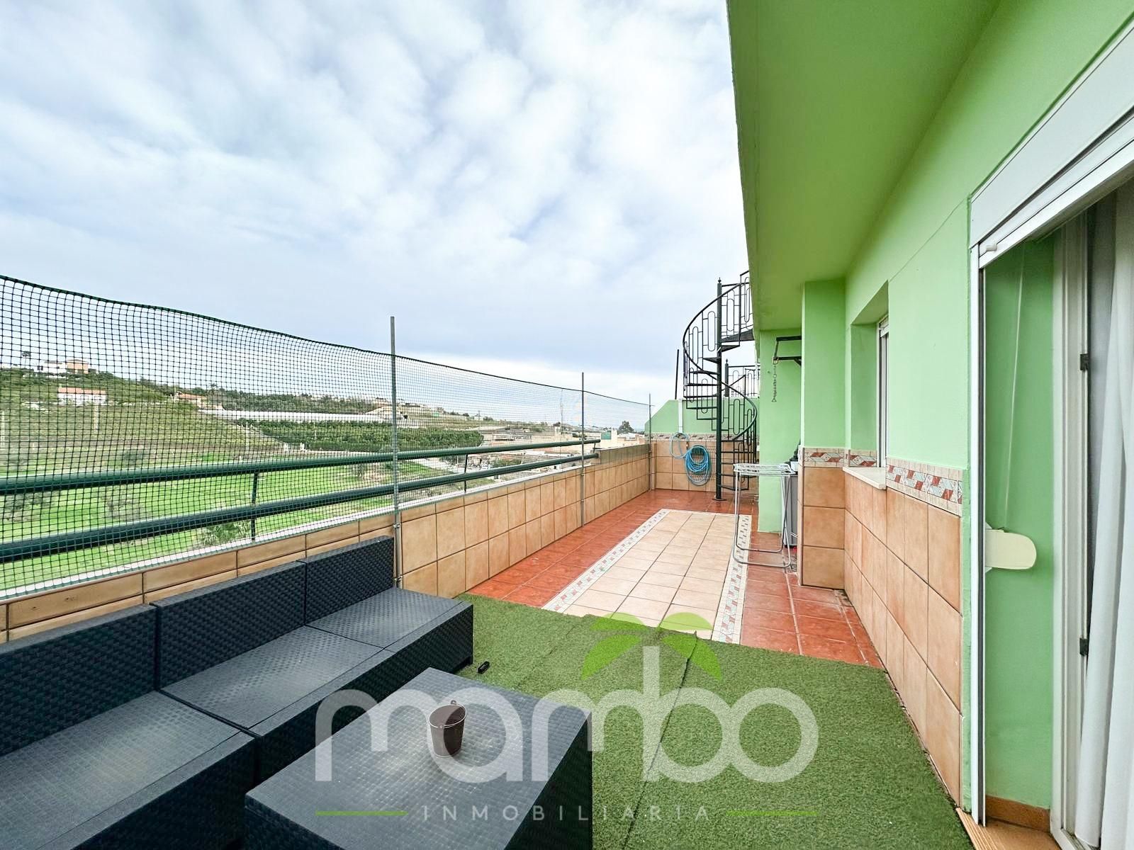 Terrassa de Àtic en venda en Vélez-Málaga amb Aire condicionat, Calefacció i Jardí privat