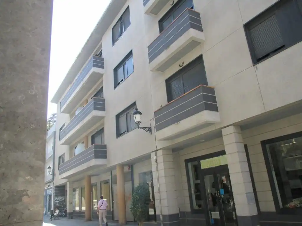 Vista exterior de Piso en venta en Huelva