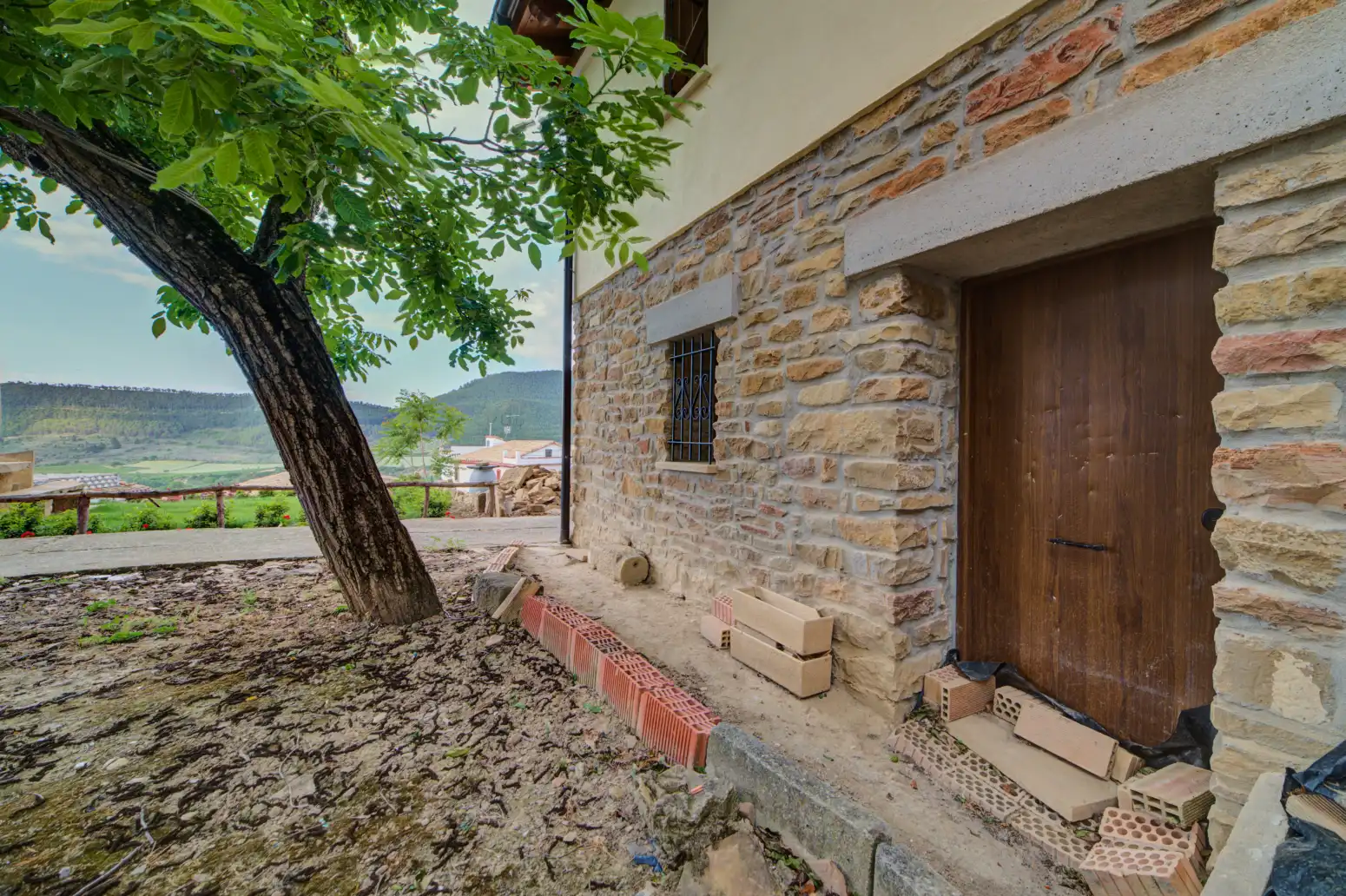 Vista exterior de Casa o chalet en venta en Sada (Navarra) con Calefacción