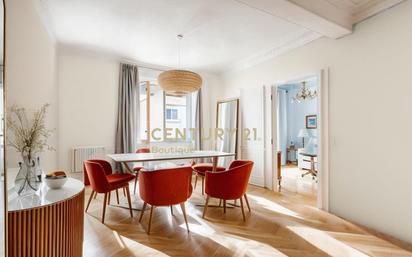 Dining room of Flat for sale in  Madrid Capital