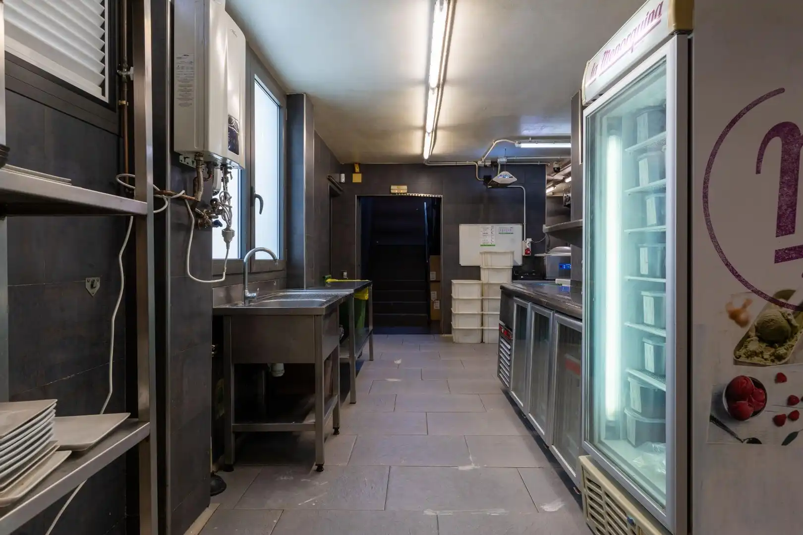 Kitchen of Commercial properties for sale in Sant Cugat del Vallès