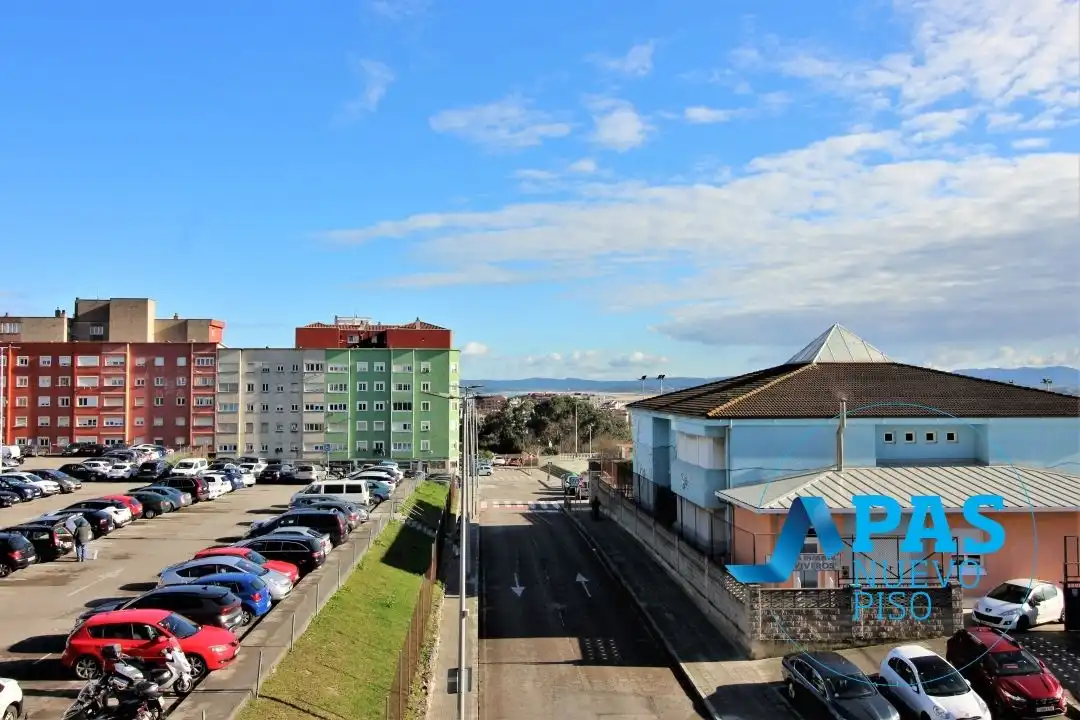 Flat for sale in Calle Justicia, Cuatro Caminos