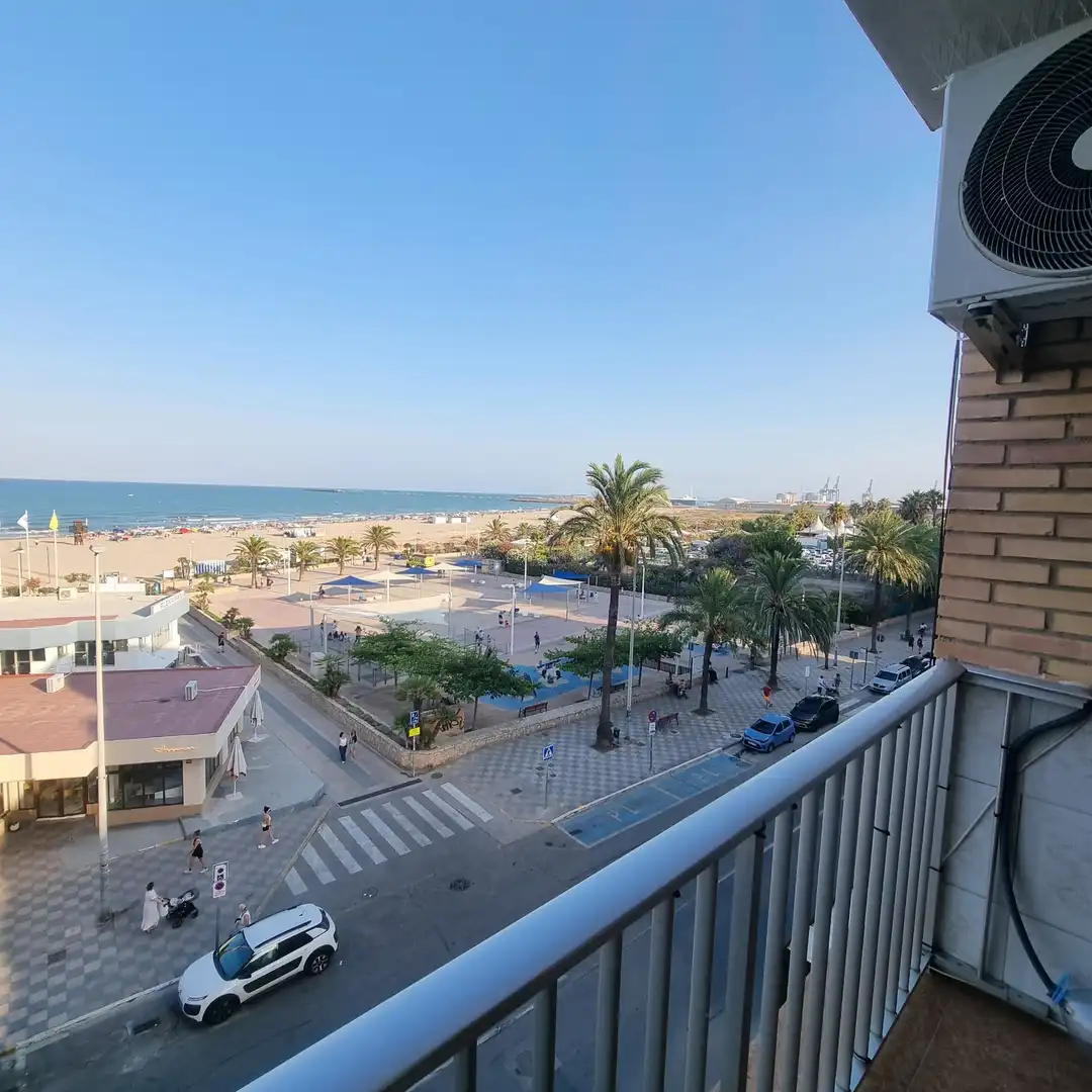 Vista exterior de Apartament de lloguer en Sagunto / Sagunt amb Aire condicionat, Terrassa i Moblat