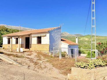 Casa amb jardí en venda a Camino de Vilo a Mondron 3