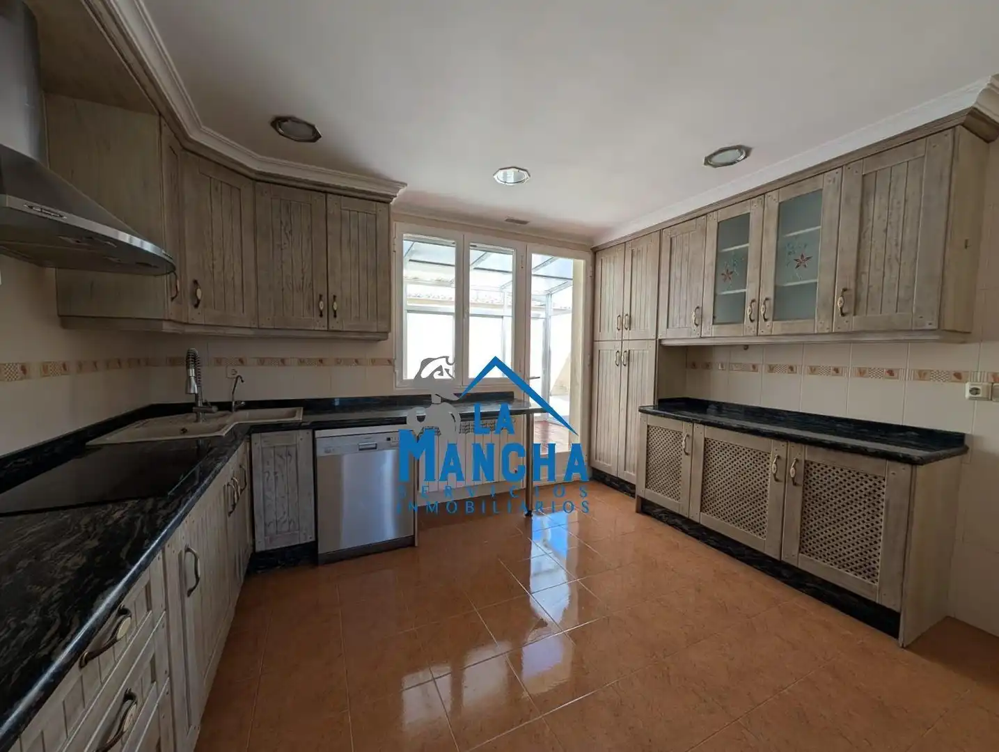 Kitchen of Detached homes for sale in La Gineta  with Heating, Terrace and Balcony