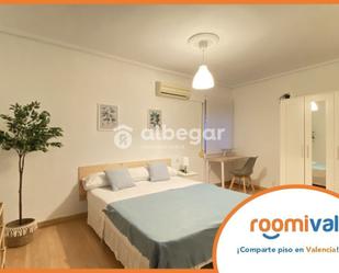 Bedroom of Flat to rent in  Valencia Capital  with Furnished and Internet