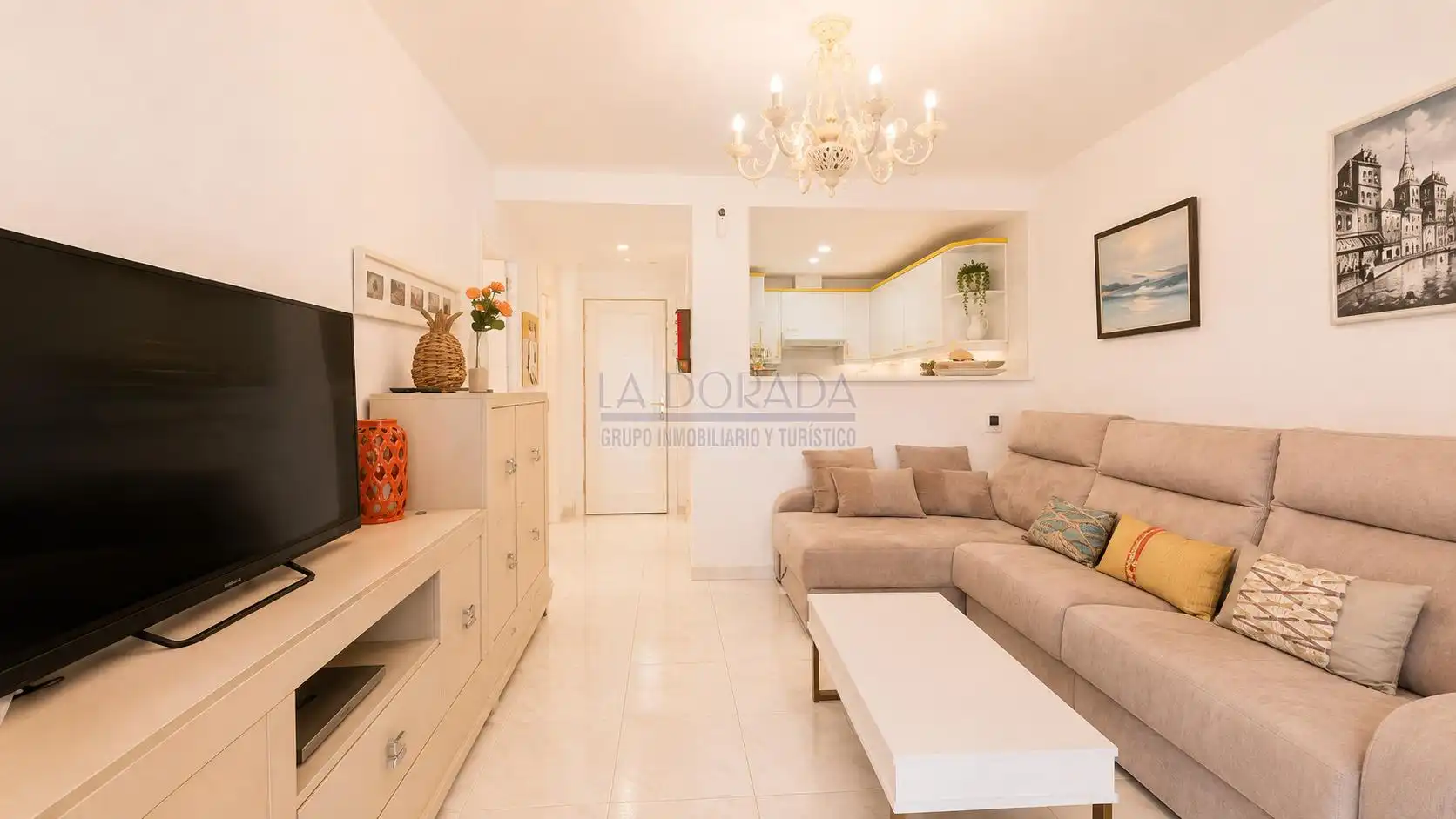 Sala d'estar de Apartament en venda en Cambrils amb Terrassa, Moblat i Piscina comunitària