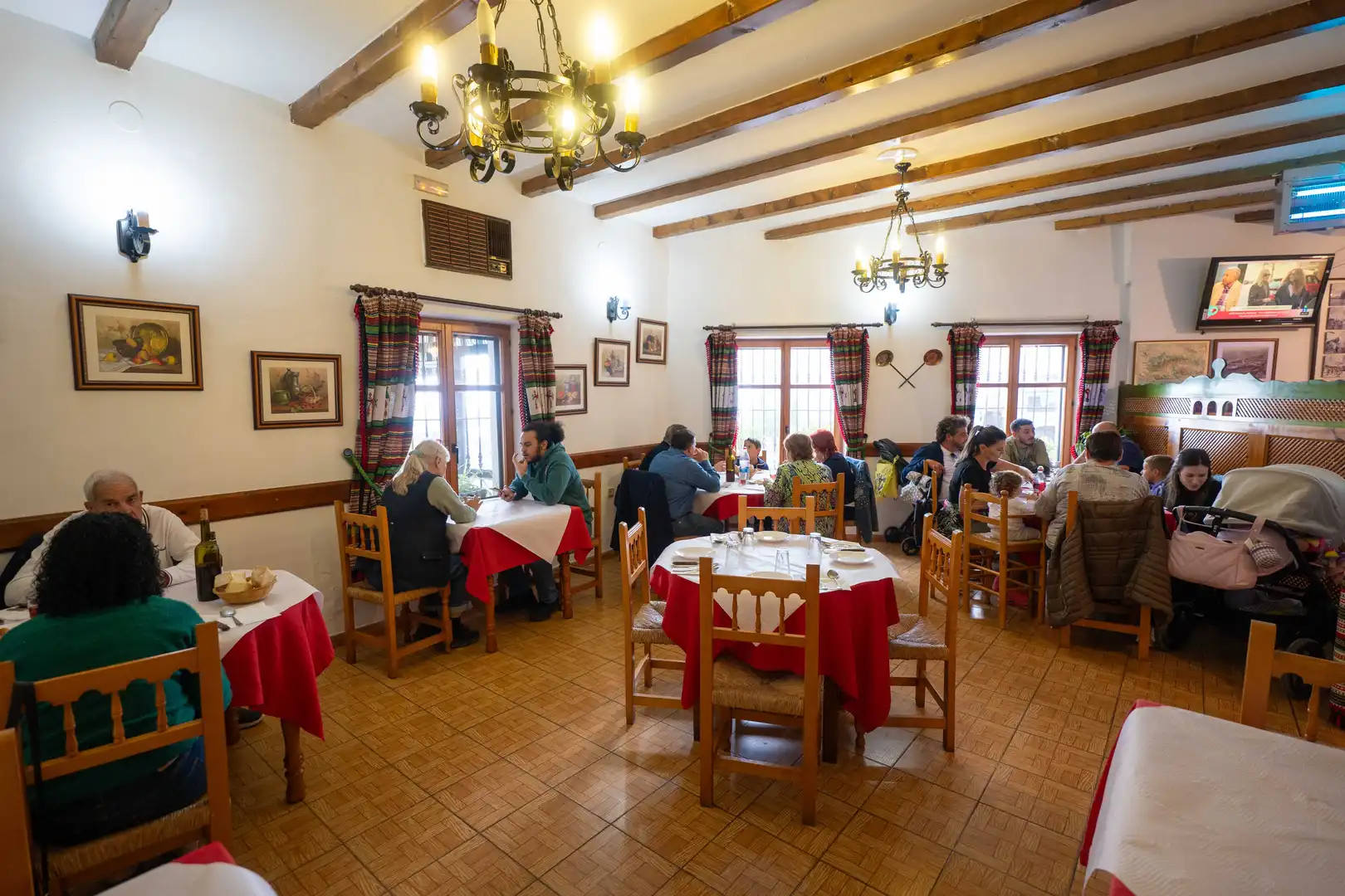 Geschaftsraum zum Verkauf in Válor mit Terrasse und Möbliert