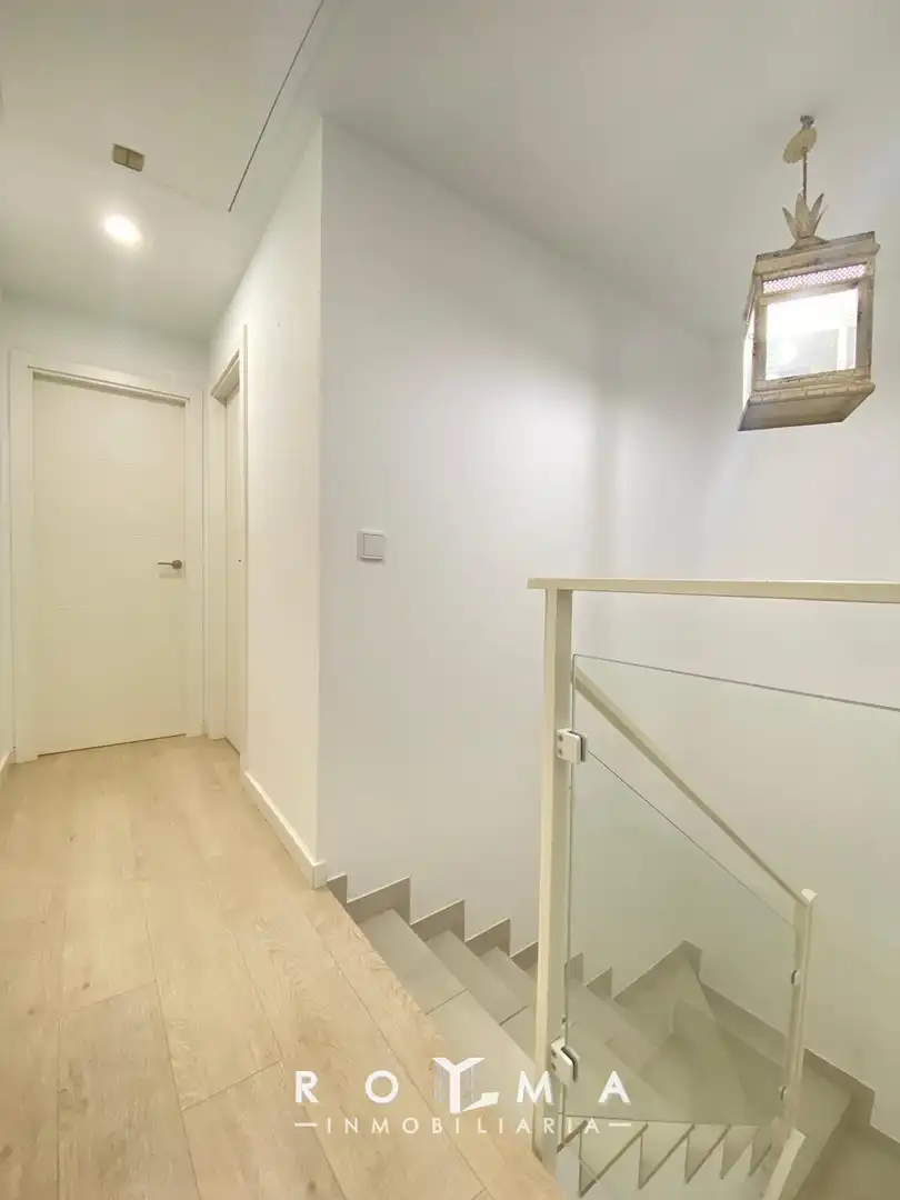 Casa a schiera con terrazza in affitto a Entrenúcleos, imagen 23