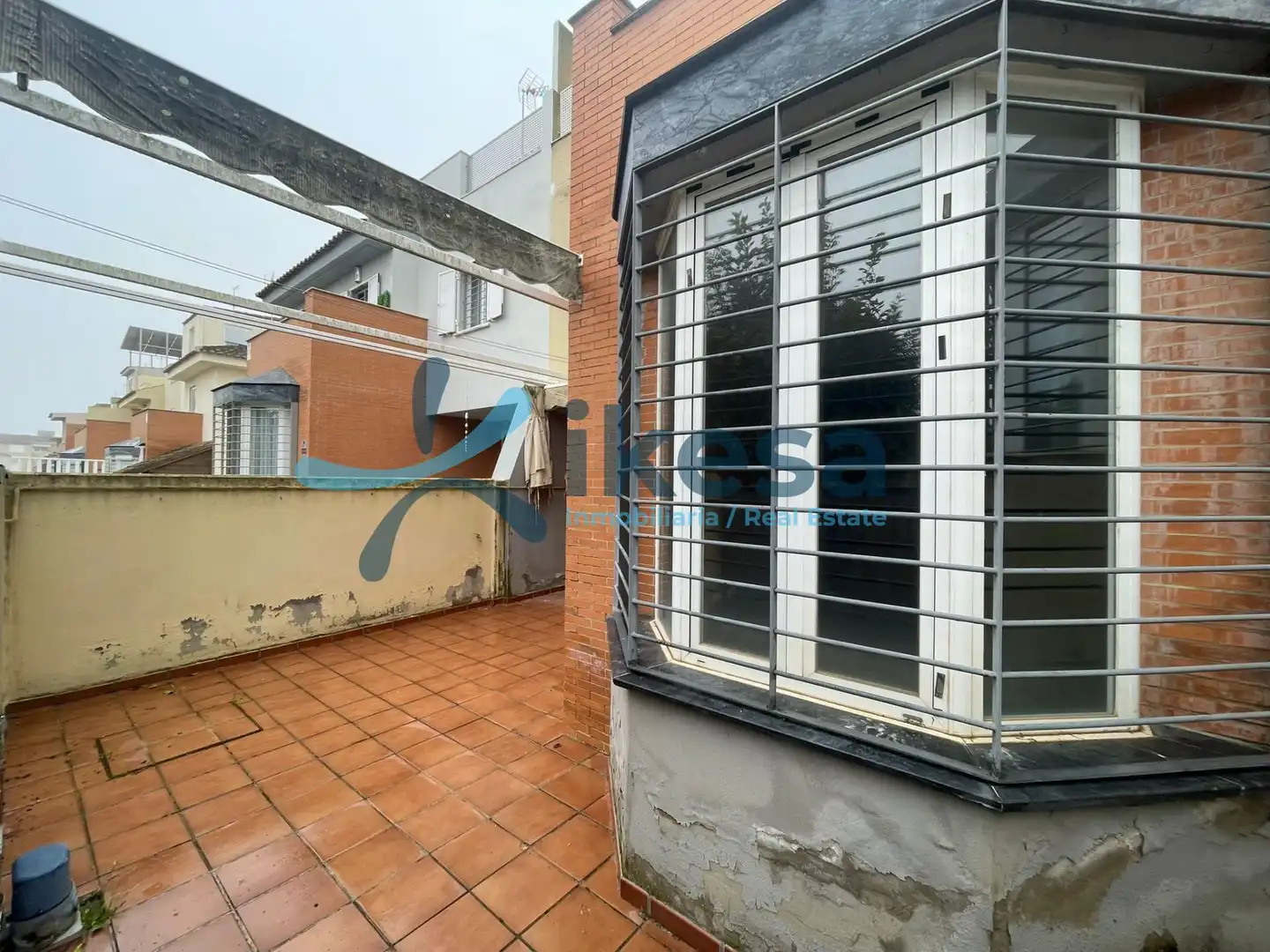 Vista exterior de Casa adosada en venta en Castilleja de la Cuesta con Aire acondicionado