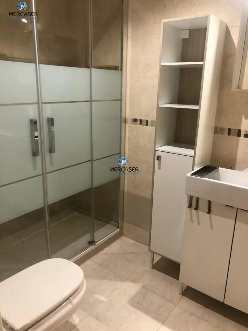 Bany de Pis de lloguer en Alcalá de Henares amb Calefacció