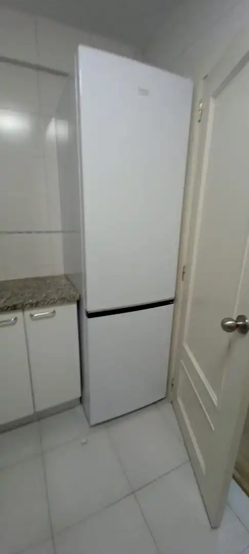Kitchen of Flat for rent in Sant Cugat del Vallès  with Air Conditioner, Heating and Parquet flooring