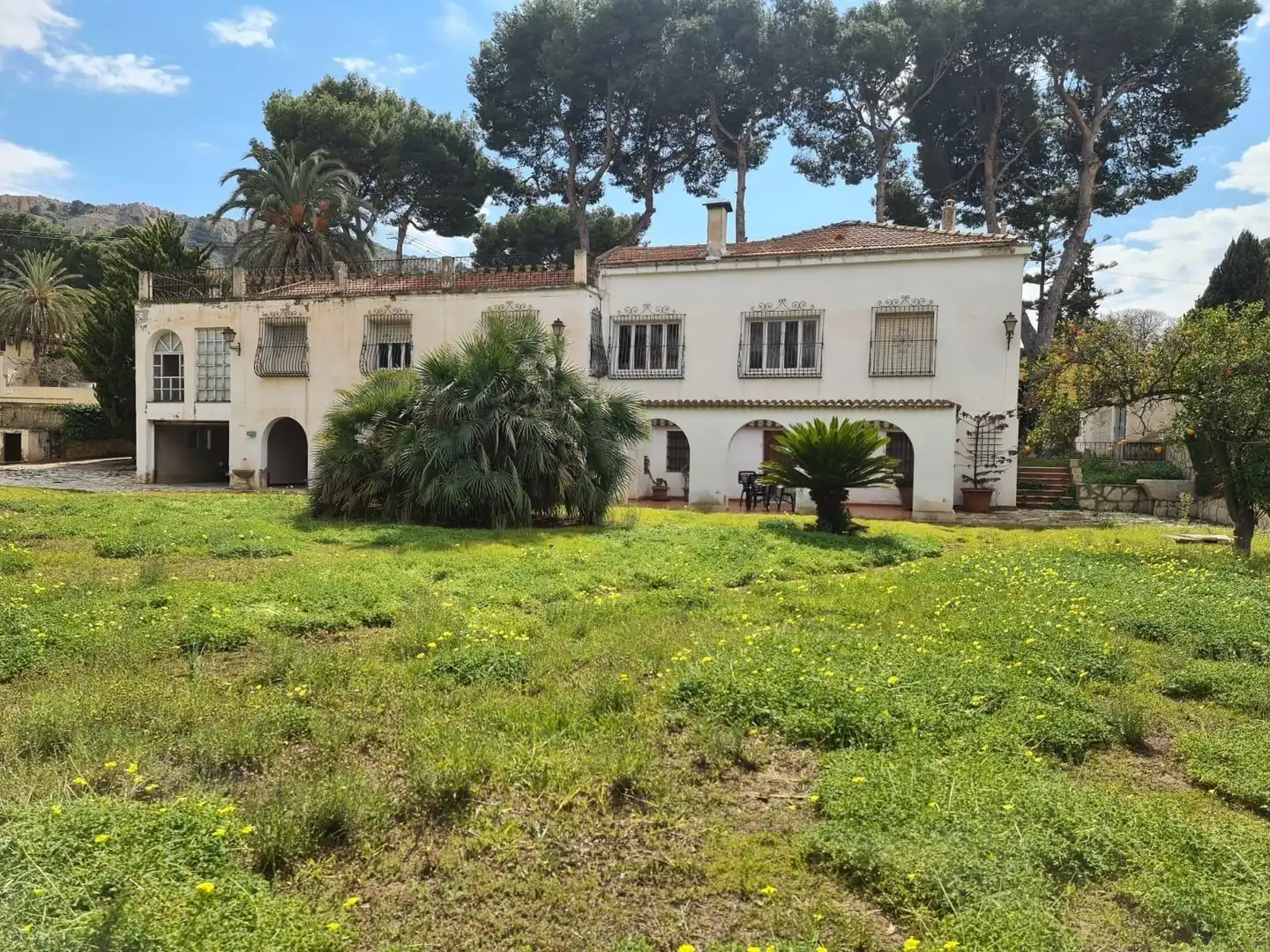 Chalet con piscina en venta en Garbinet - Vistahermosa