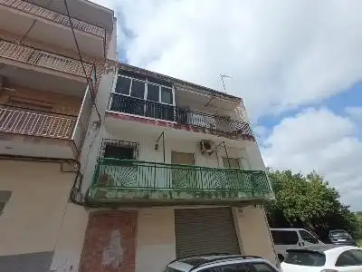 Vista exterior de Pis en venda en Tarragona amb Alarma