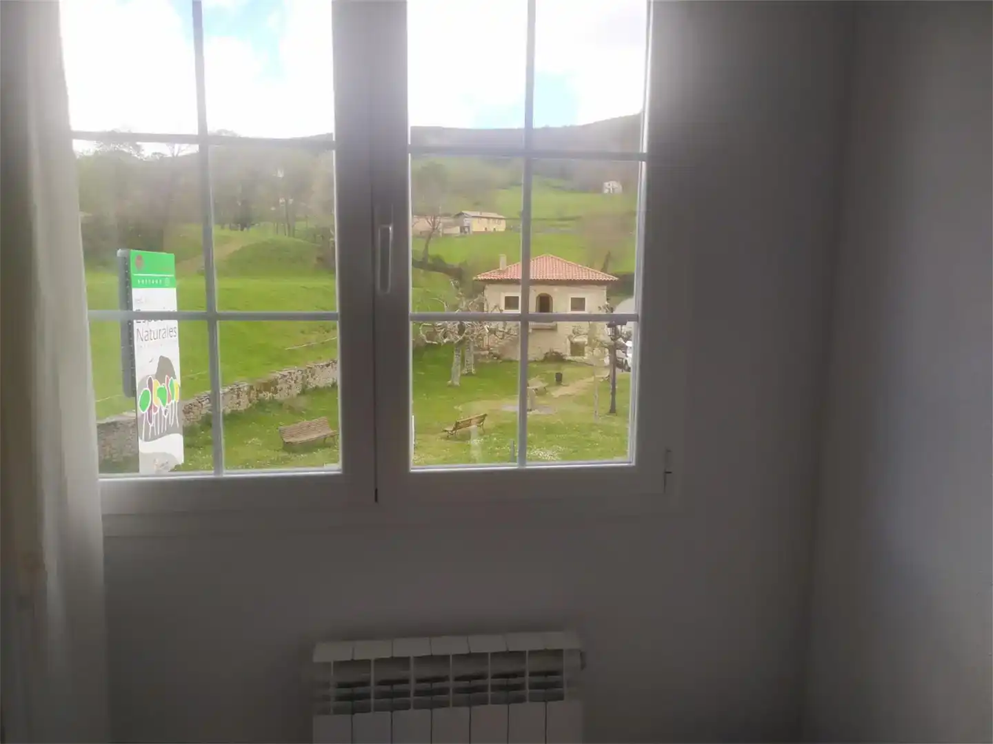 Dormitori de Casa adosada en venda en Espinosa de los Monteros