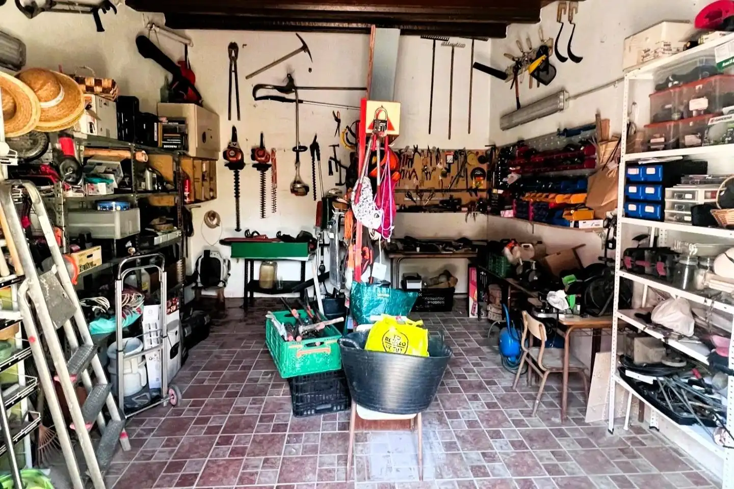 Casa o xalet en venda en Orihuela amb Aire condicionat, Calefacció i Jardí privat