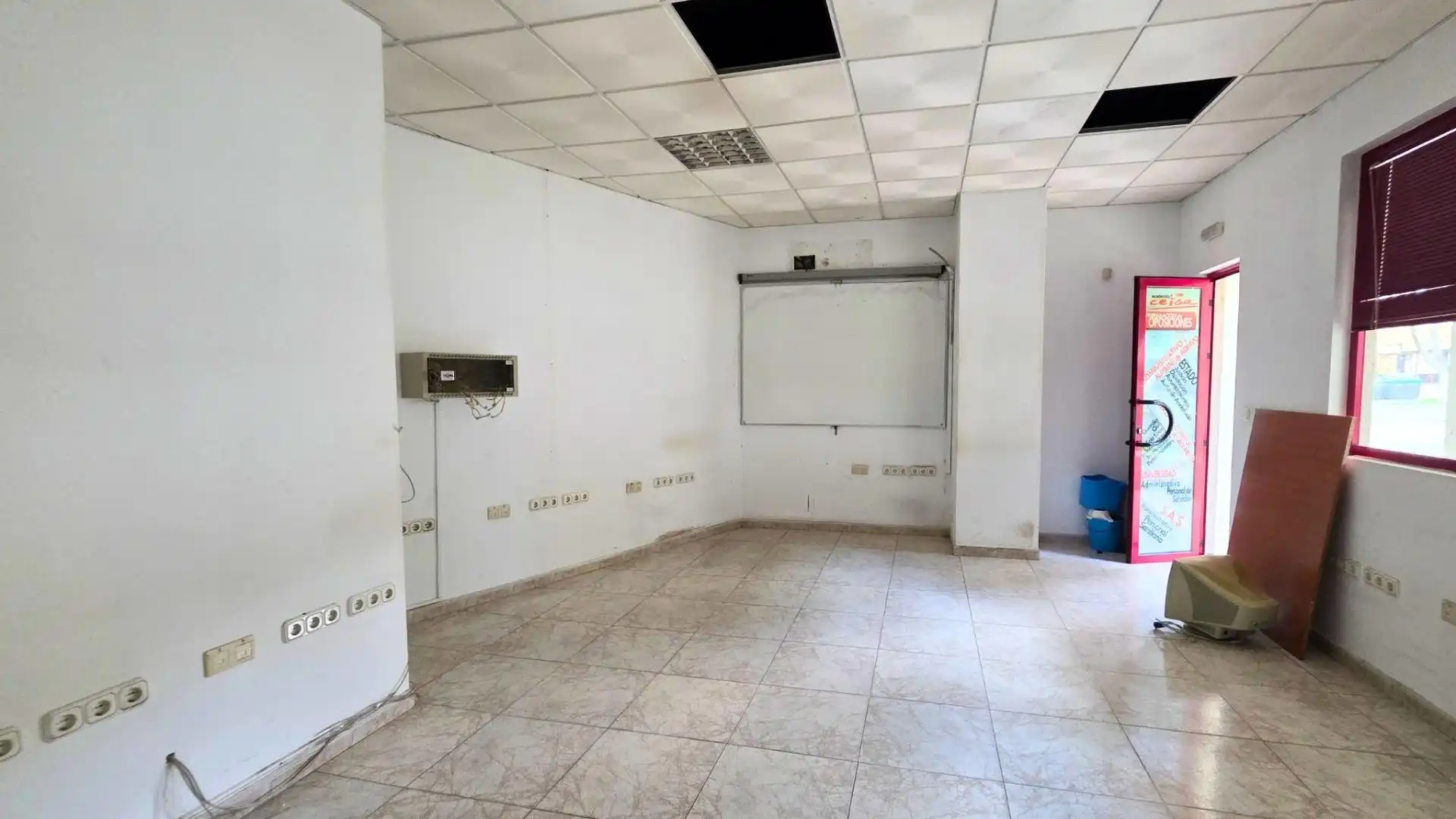 Local comercial en alquiler en Avenida del Mediterráneo, imagen 2