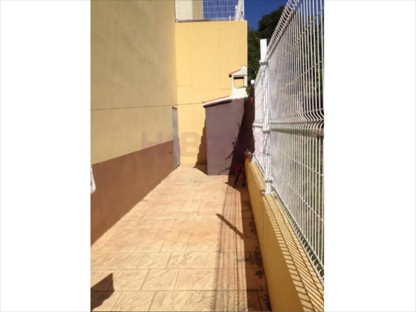 Casa adosada en venda a Viver