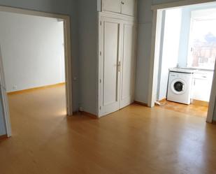 Dormitori de Apartament de lloguer en  Madrid Capital amb Aire condicionat i Calefacció