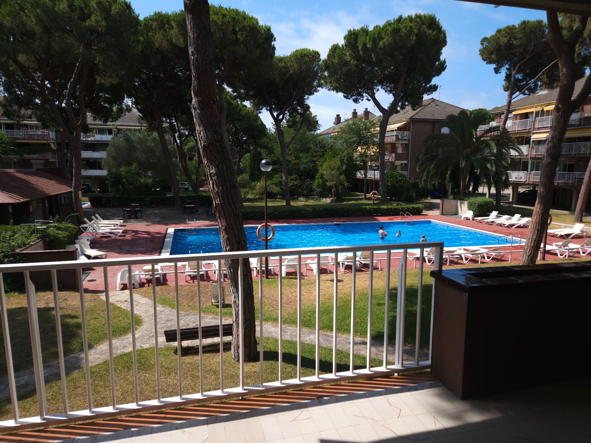 Piscina de Apartament en venda en Gavà amb Aire condicionat, Calefacció i Parquet